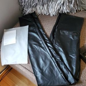 Faux leather leggings Size L/Xl